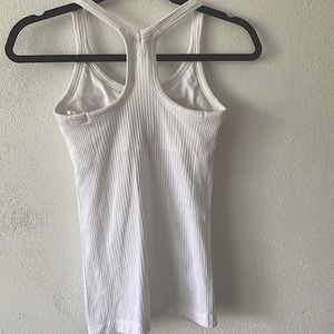 Lululemon ebb to street tank